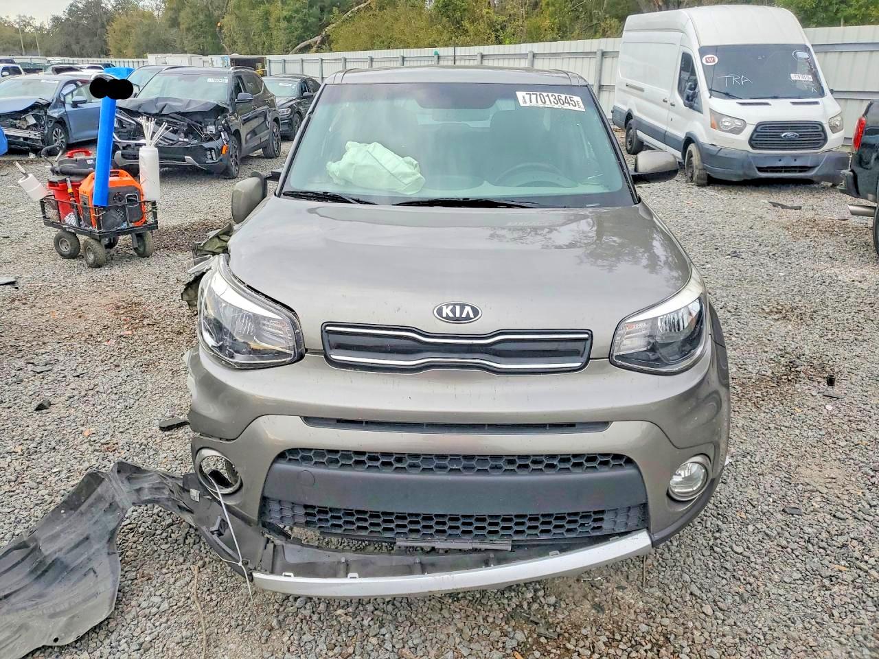 2017 KIA SOUL + photo 13