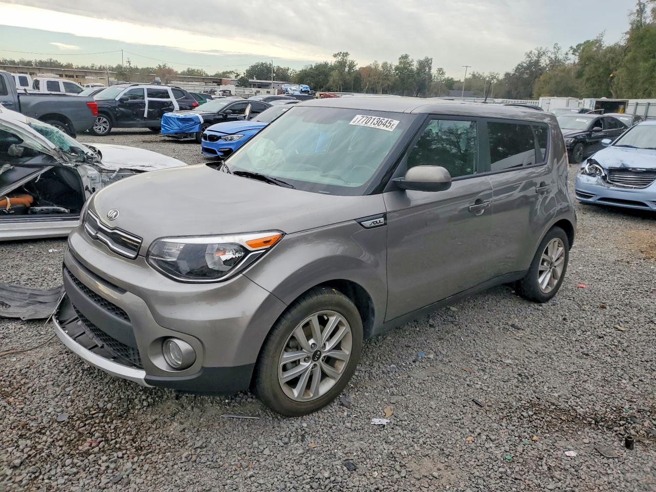 2017 KIA SOUL
