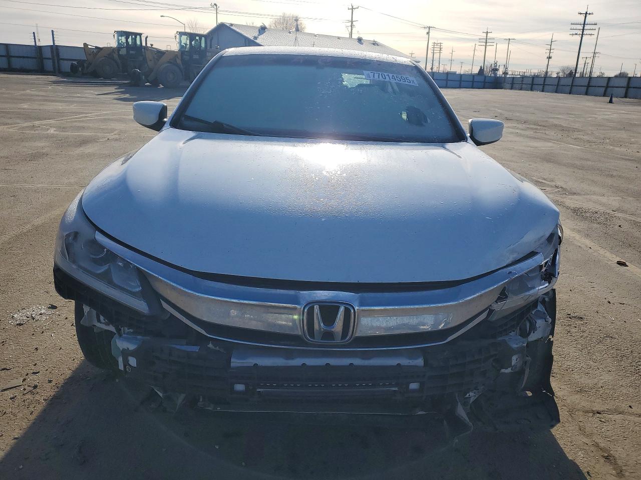 2017 HONDA ACCORD LX photo 5