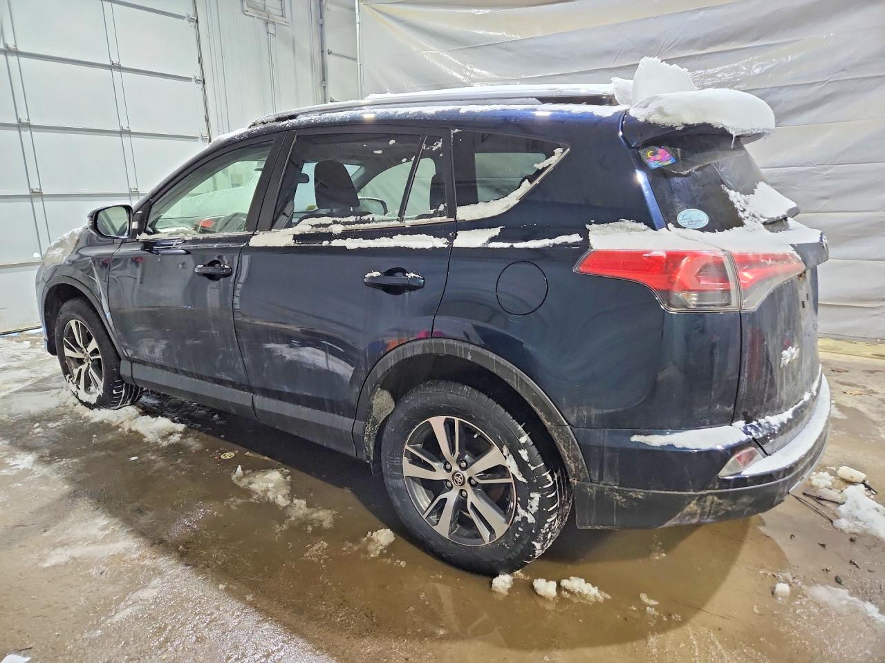 2018 TOYOTA RAV4 ADVENTURE photo 3