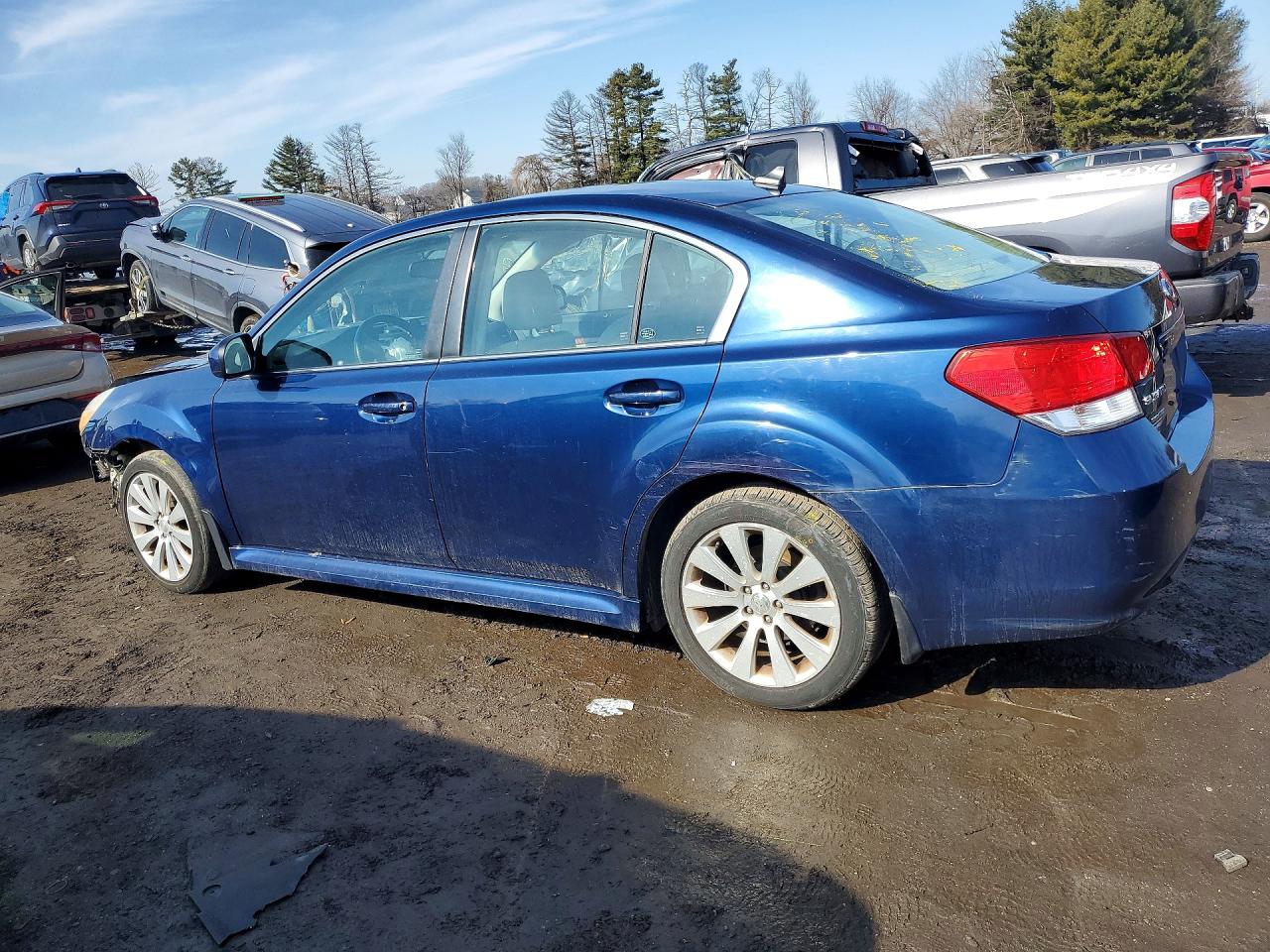 2011 SUBARU LEGACY 2.5I LIMITED photo 3