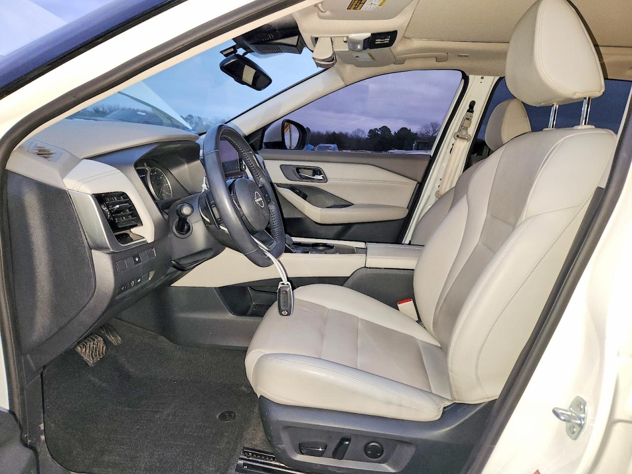 2023 NISSAN ROGUE SL photo 13
