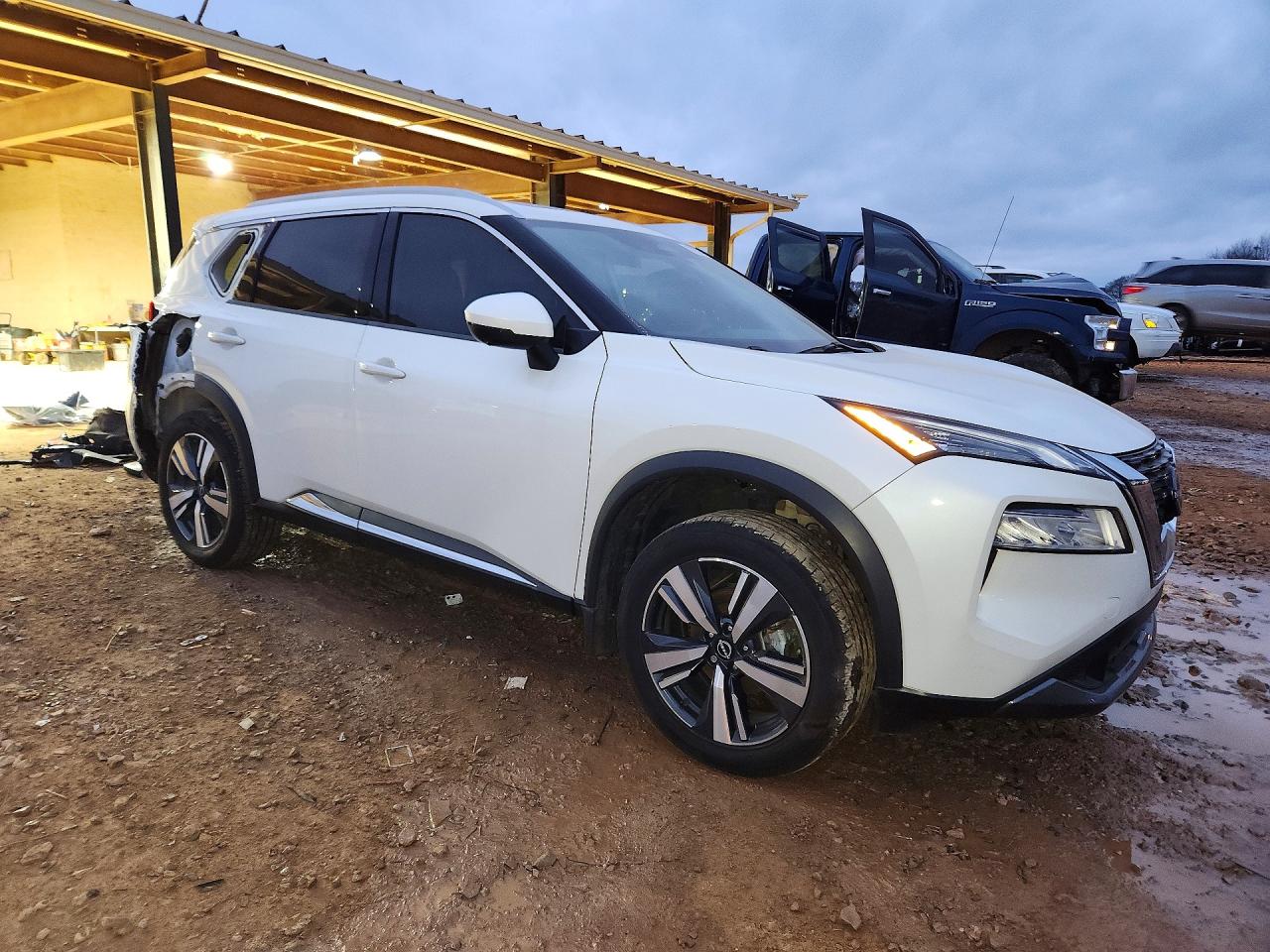 2023 NISSAN ROGUE SL photo 7