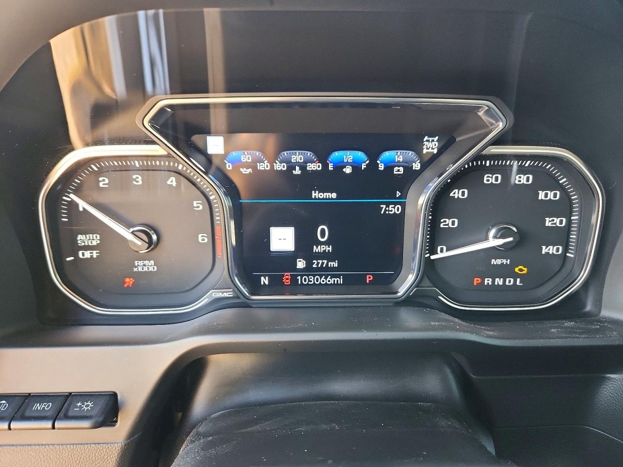 2021 GMC SIERRA K1500 AT4 photo 17