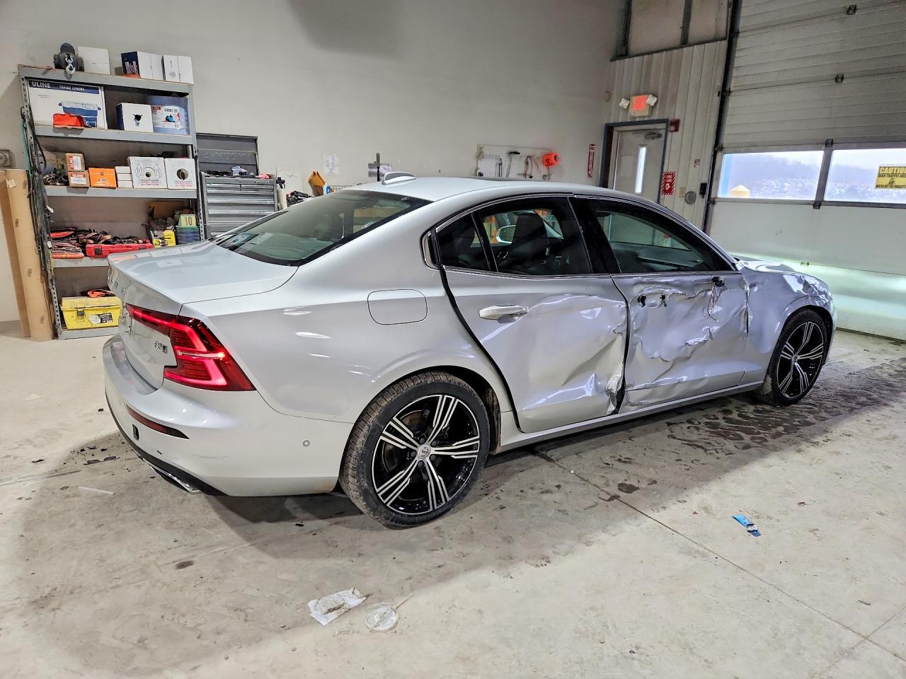 2022 VOLVO S60 B5 INSCRIPTION photo 5