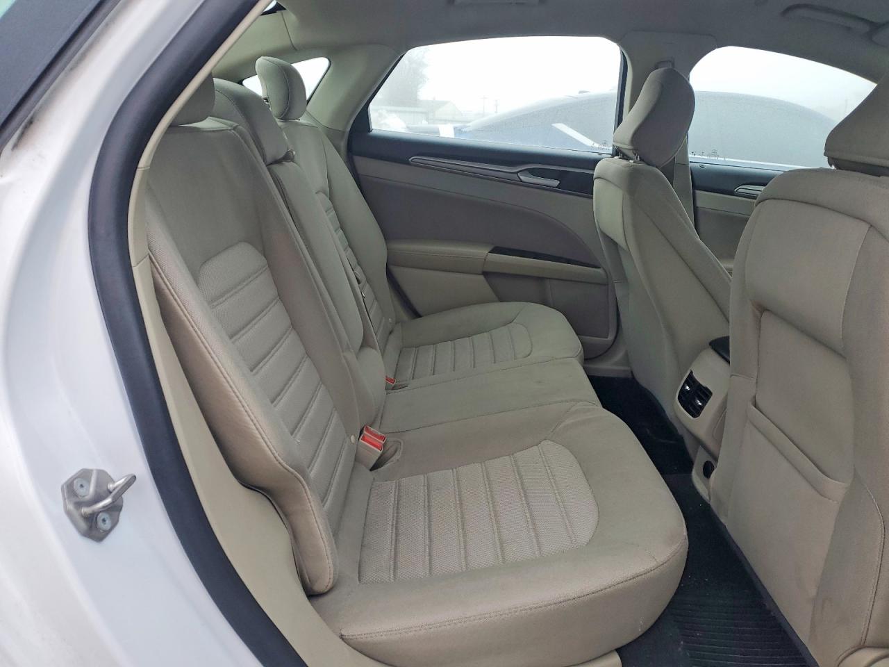 2020 FORD FUSION SE photo 10
