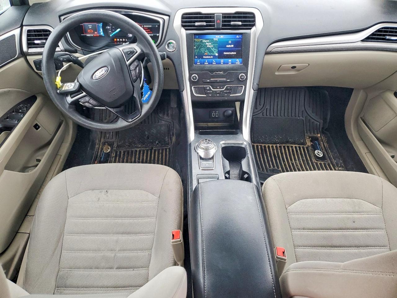 2020 FORD FUSION SE photo 8