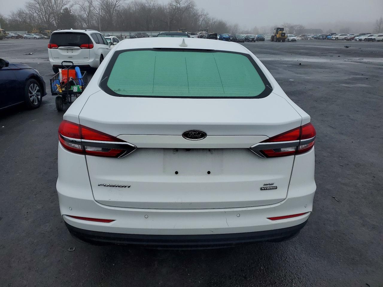 2020 FORD FUSION SE photo 6