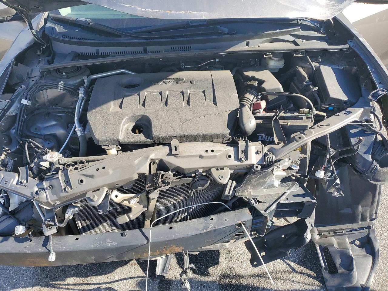 2018 TOYOTA COROLLA L photo 11