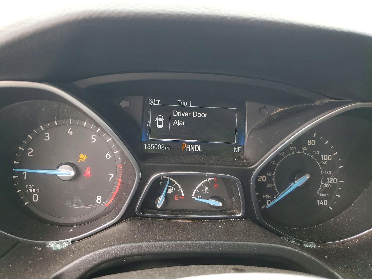 2017 FORD FOCUS SE photo 17