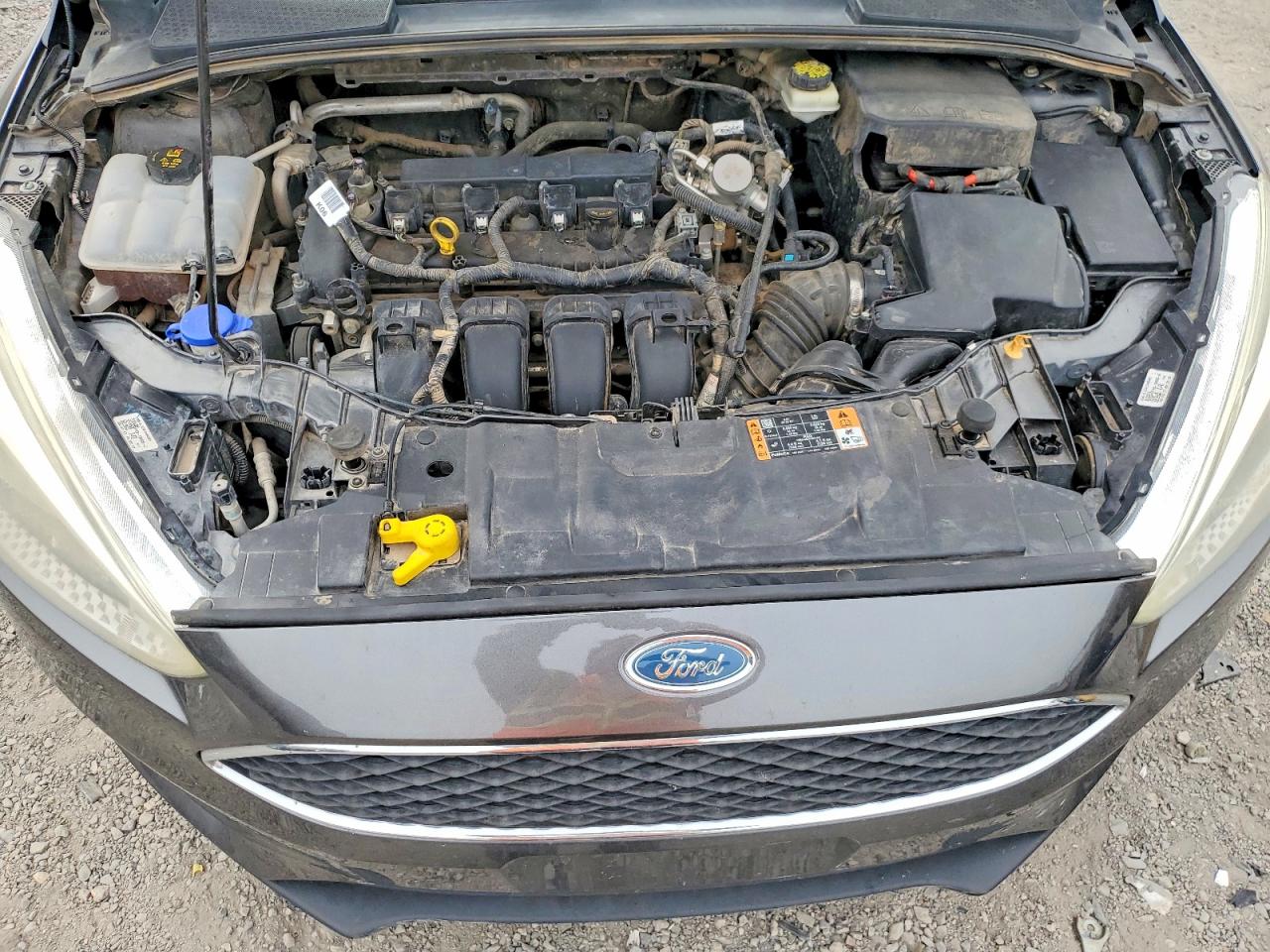 2017 FORD FOCUS SE photo 21