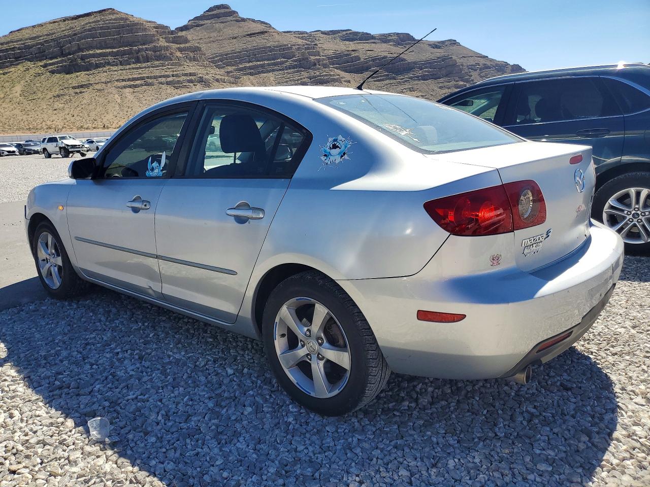 2005 MAZDA 3 I photo 2