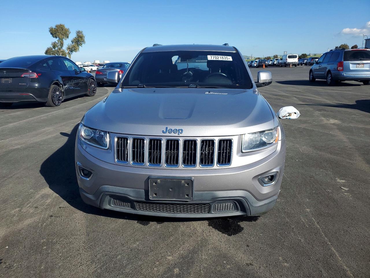 2016 JEEP GRAND CHEROKEE LAREDO photo 5