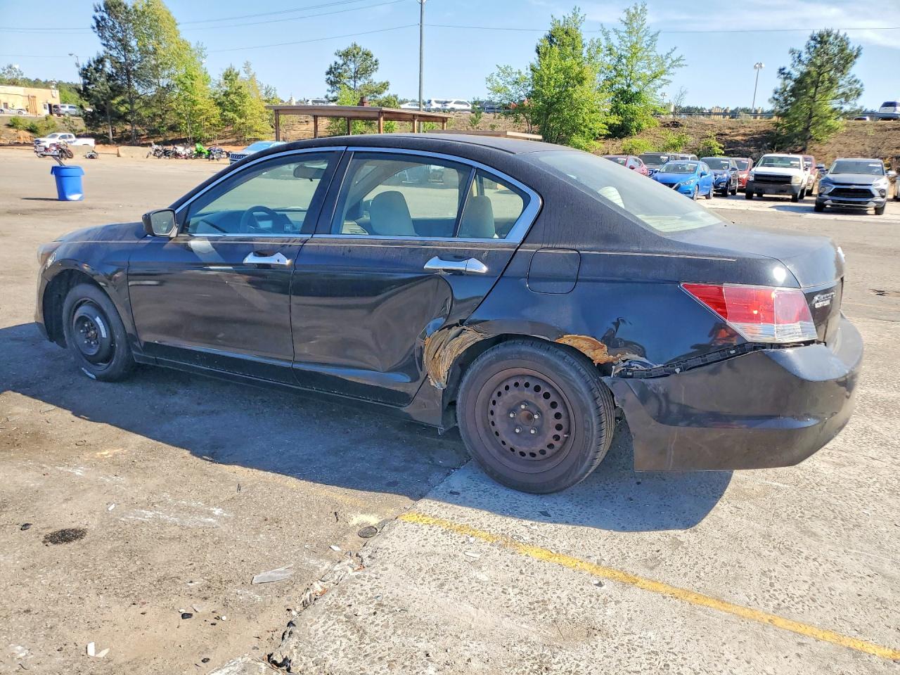 2010 HONDA ACCORD LX photo 4