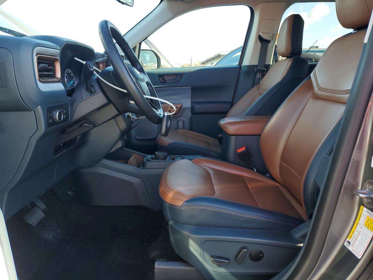 2024 FORD MAVERICK LARIAT photo 7