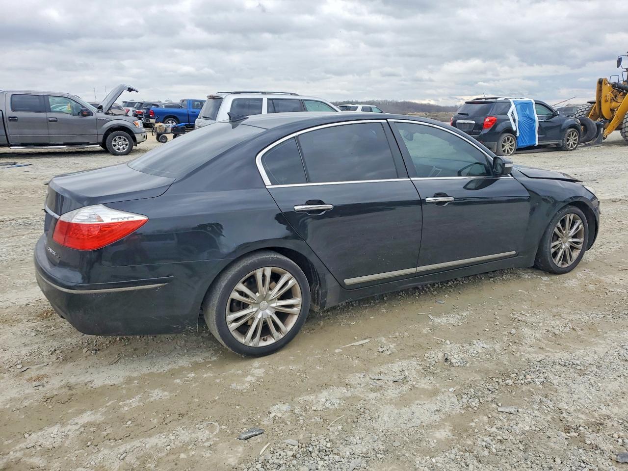 2009 HYUNDAI GENESIS 4.6L photo 3