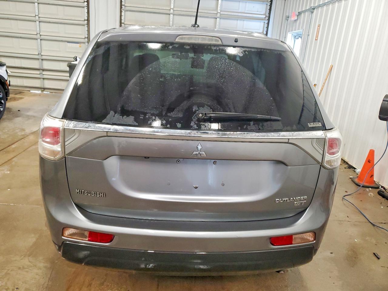2014 MITSUBISHI OUTLANDER GT photo 11