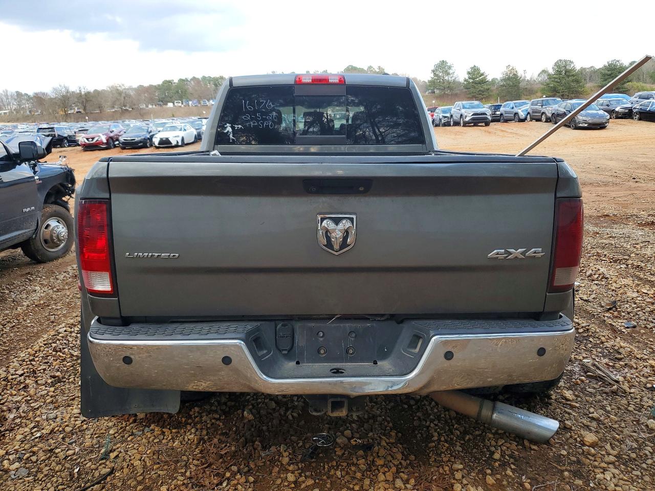 2012 DODGE RAM 3500 LONGHORN photo 11
