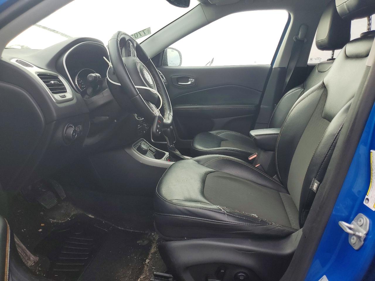 2017 JEEP COMPASS LATITUDE photo 13