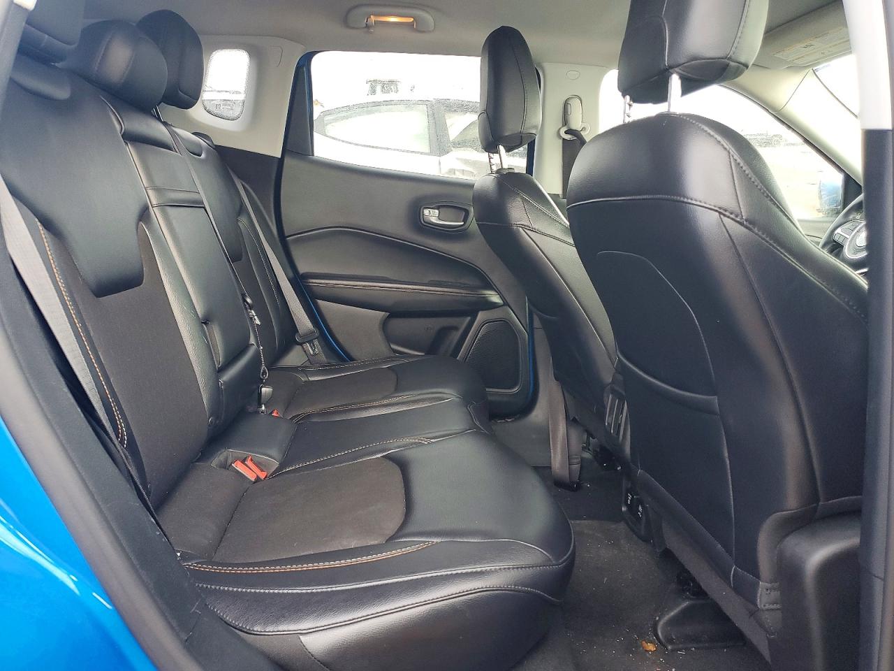 2017 JEEP COMPASS LATITUDE photo 19
