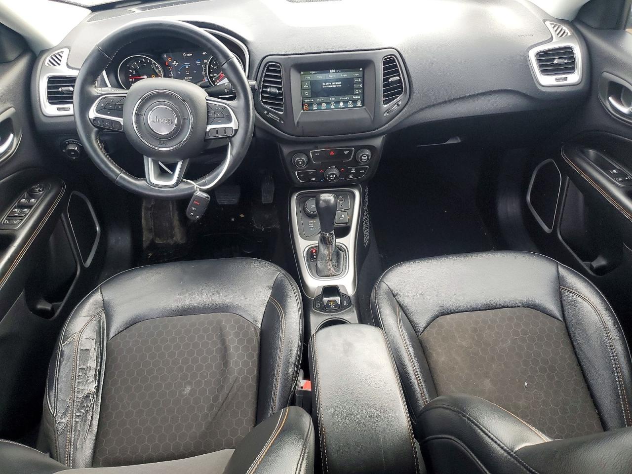 2017 JEEP COMPASS LATITUDE photo 15