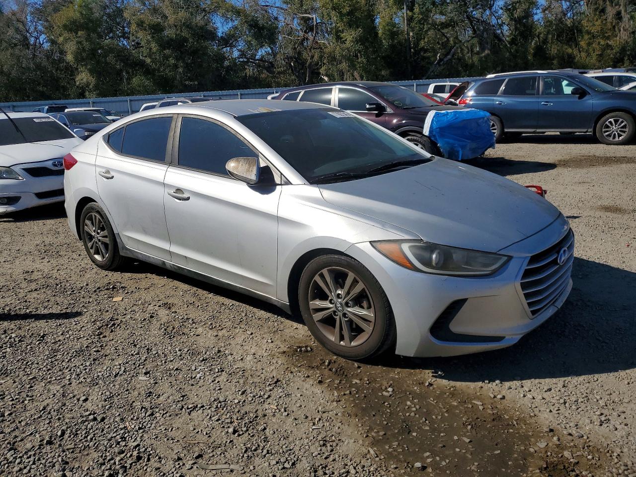 2017 HYUNDAI ELANTRA SE photo 7