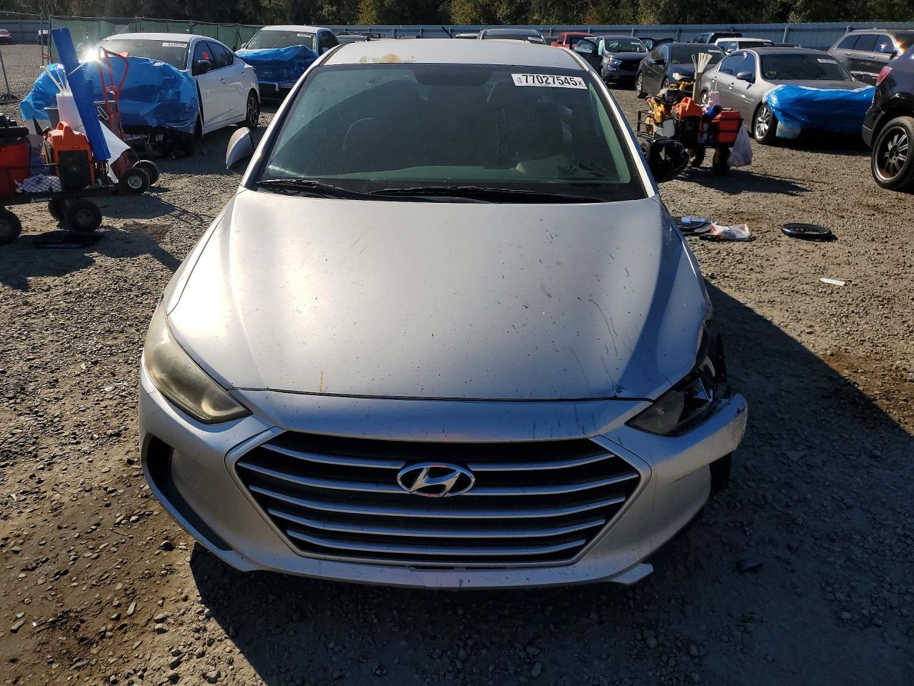 2017 HYUNDAI ELANTRA SE photo 9