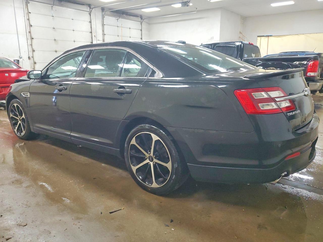 2015 FORD TAURUS SEL photo 2