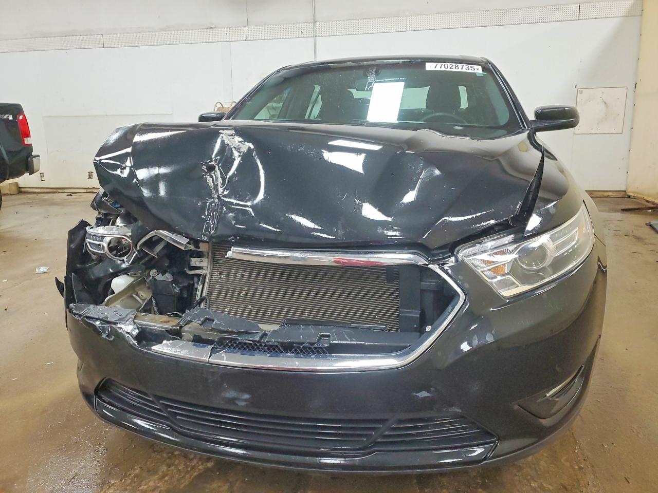 2015 FORD TAURUS SEL photo 5