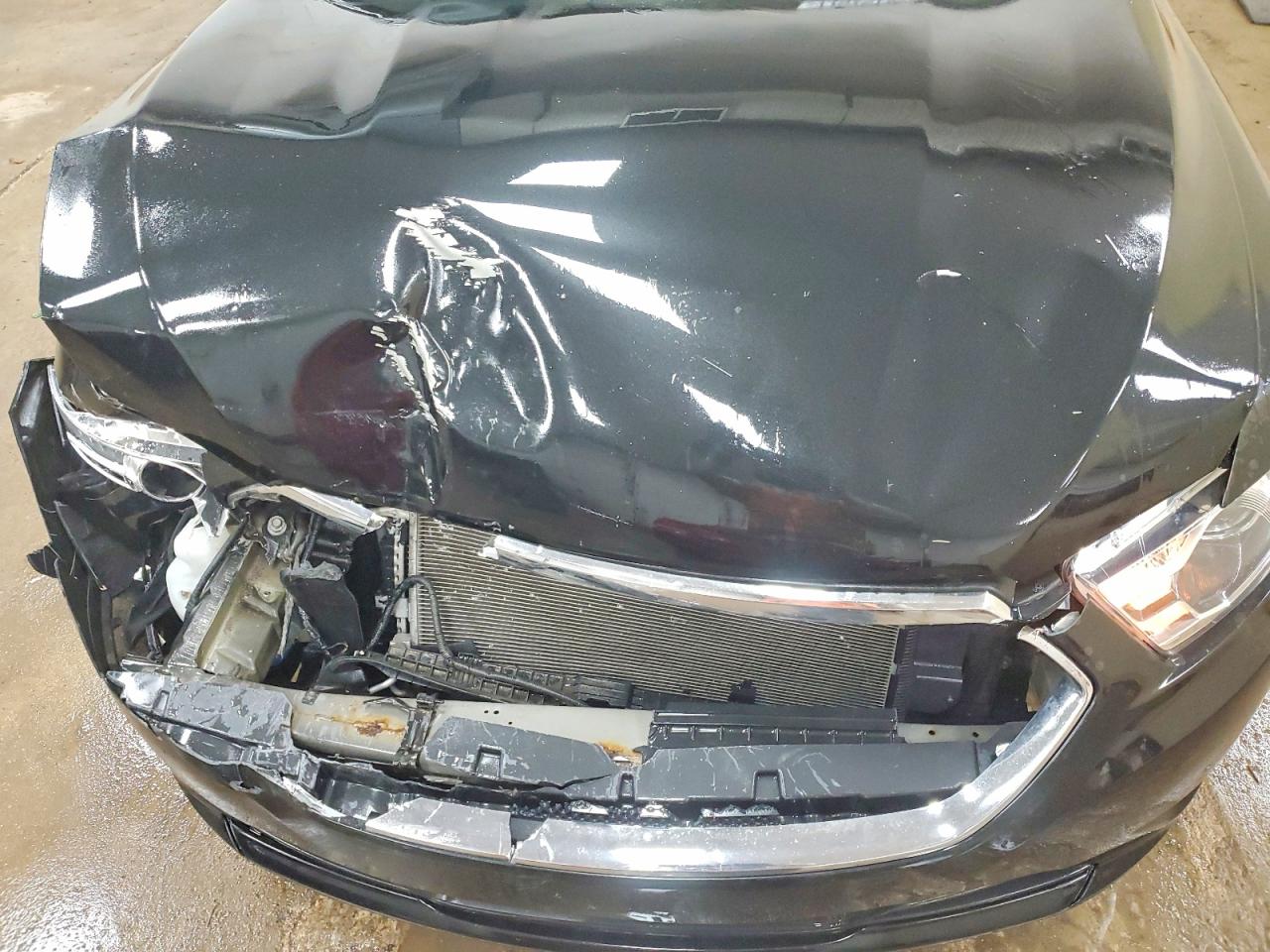2015 FORD TAURUS SEL photo 11