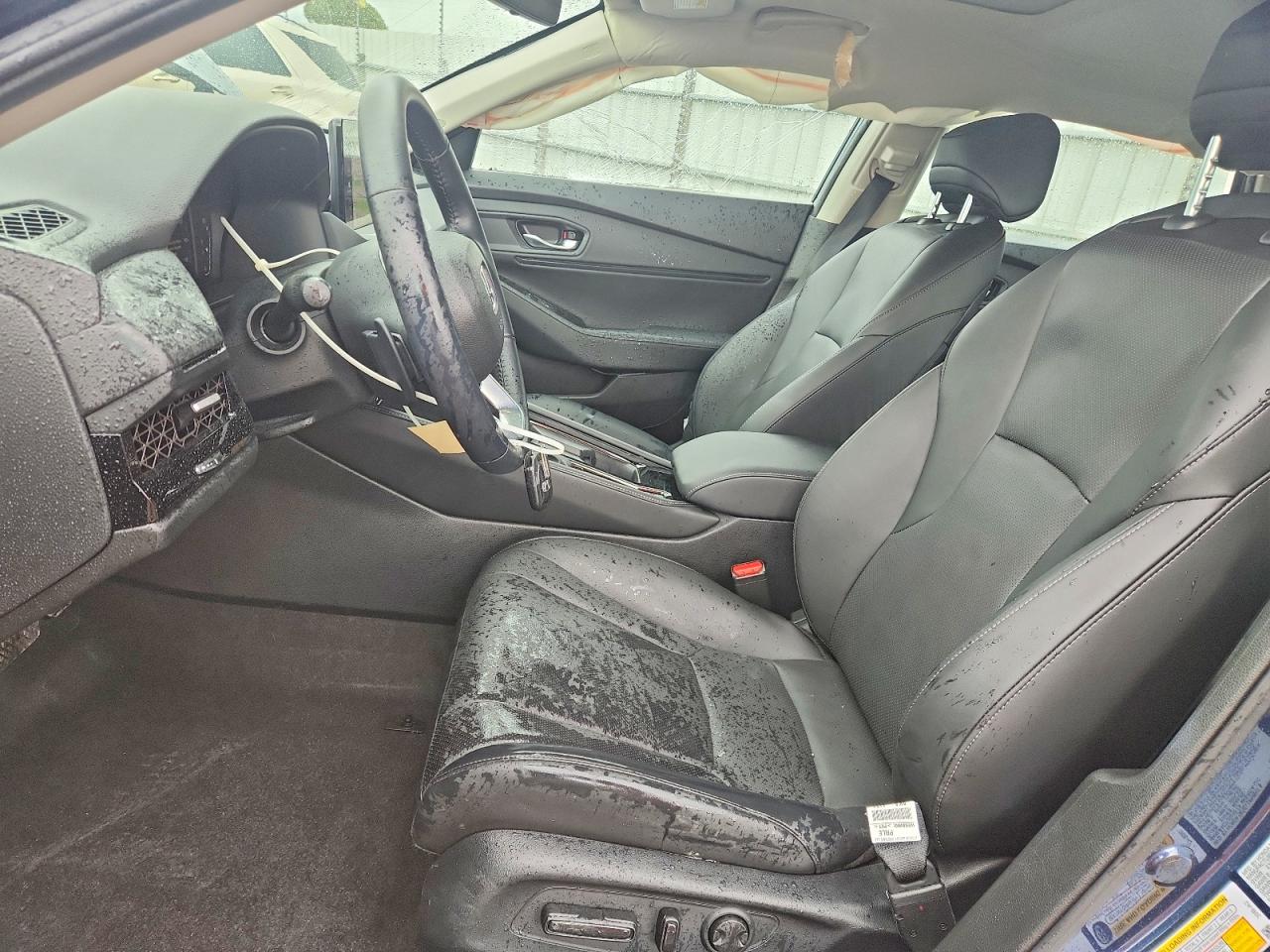 2024 HONDA ACCORD TOURING HYBRID photo 19