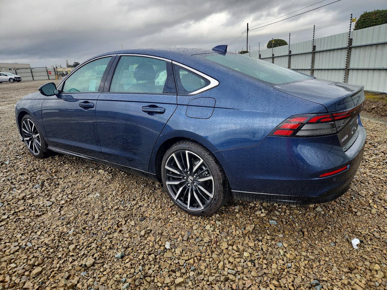 2024 HONDA ACCORD TOURING HYBRID photo 4