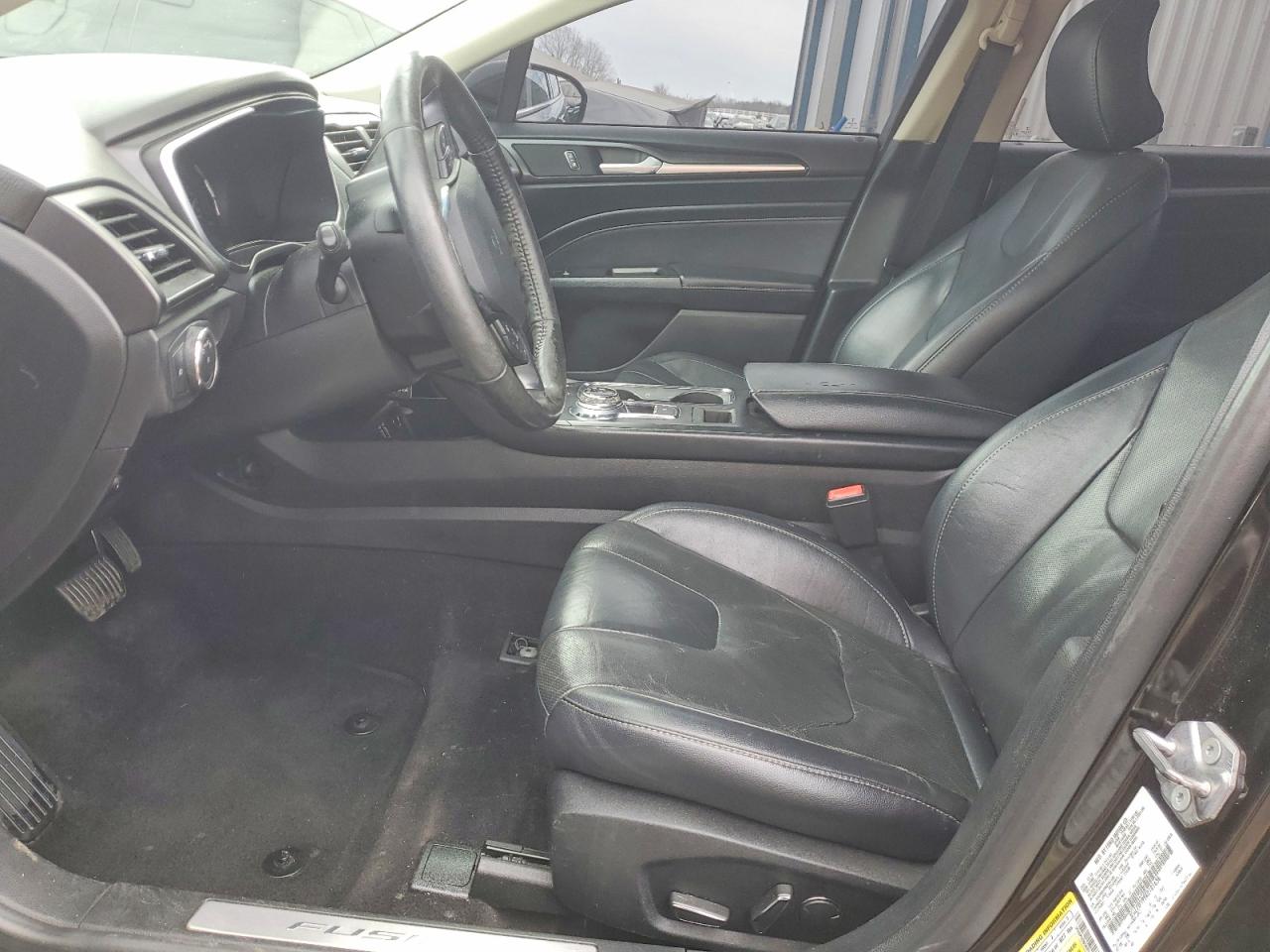 2019 FORD FUSION TITANIUM photo 19