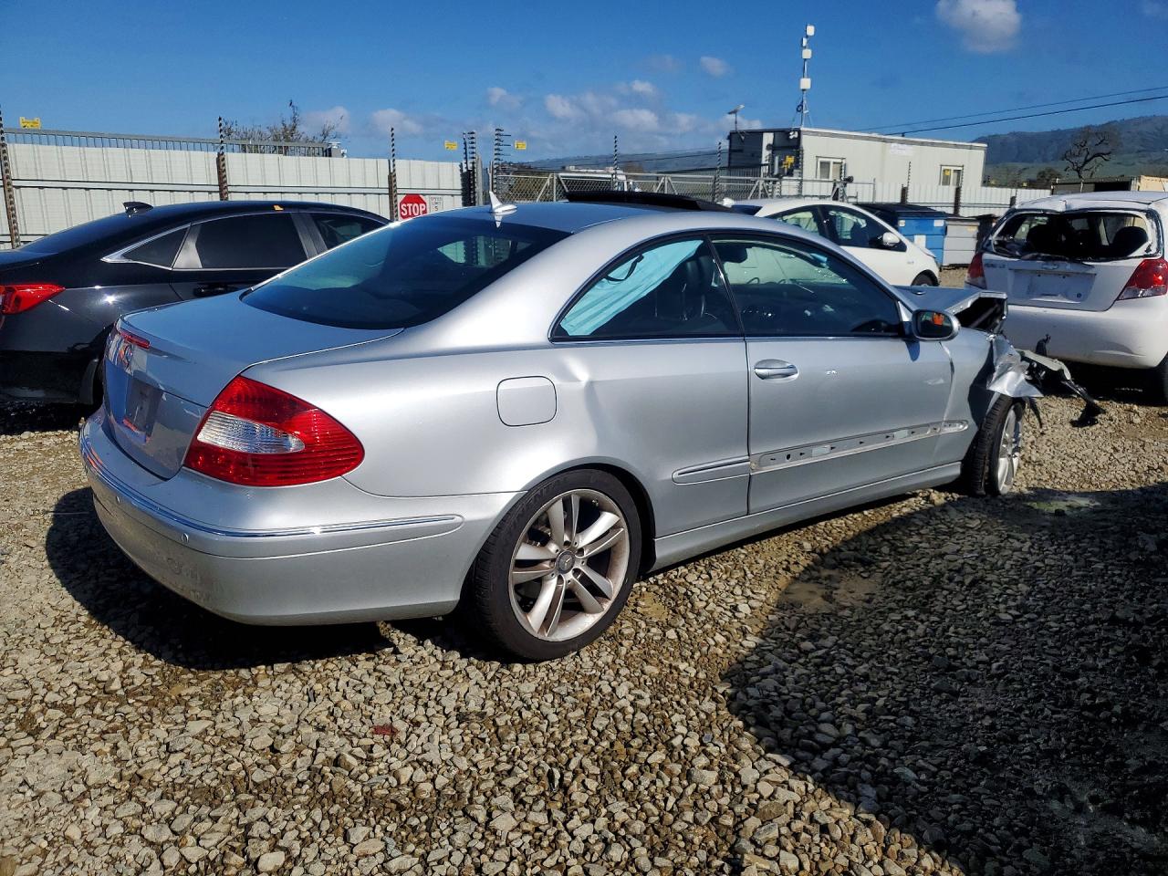 2008 MERCEDES-BENZ CLK 350 photo 3