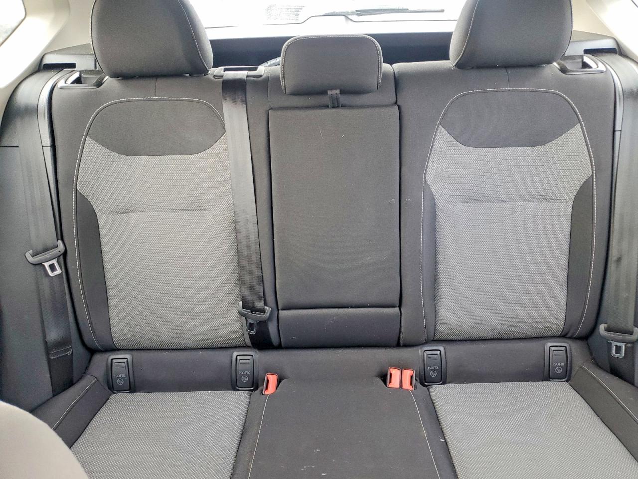 2024 VOLKSWAGEN TAOS S photo 19