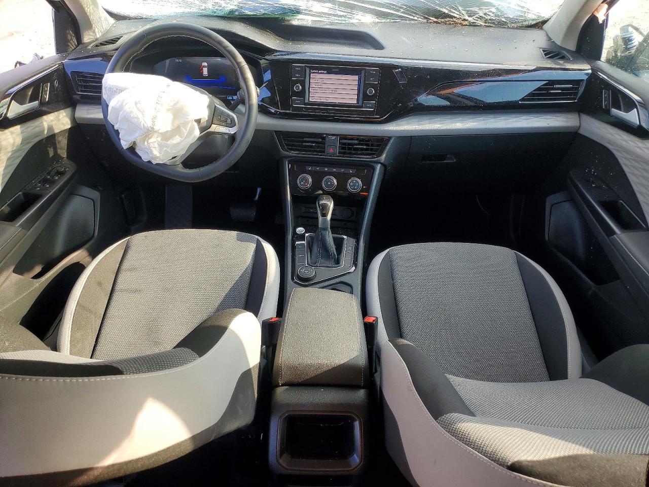 2024 VOLKSWAGEN TAOS S photo 15