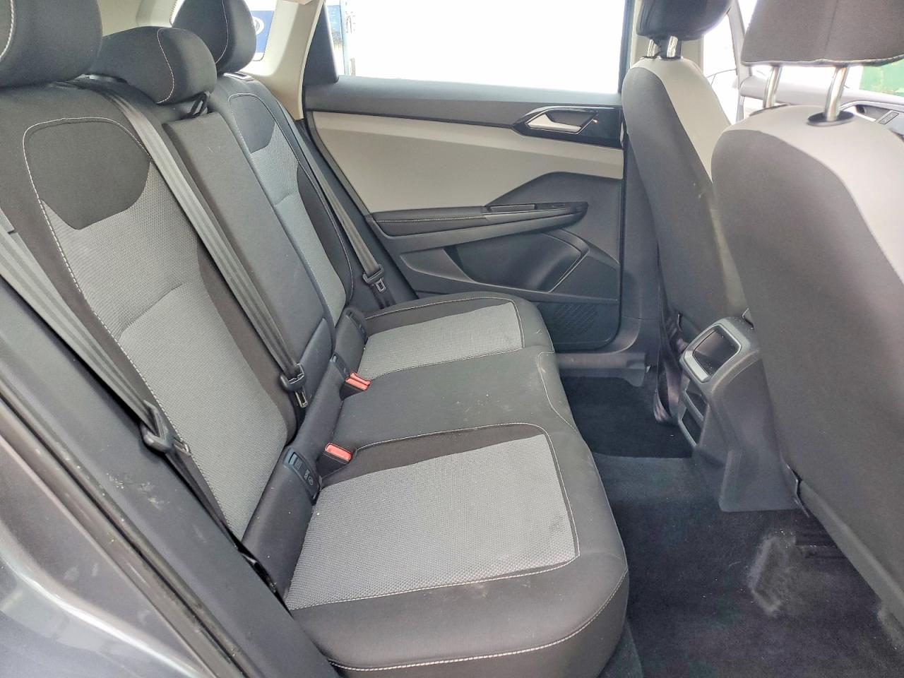 2024 VOLKSWAGEN TAOS S photo 21
