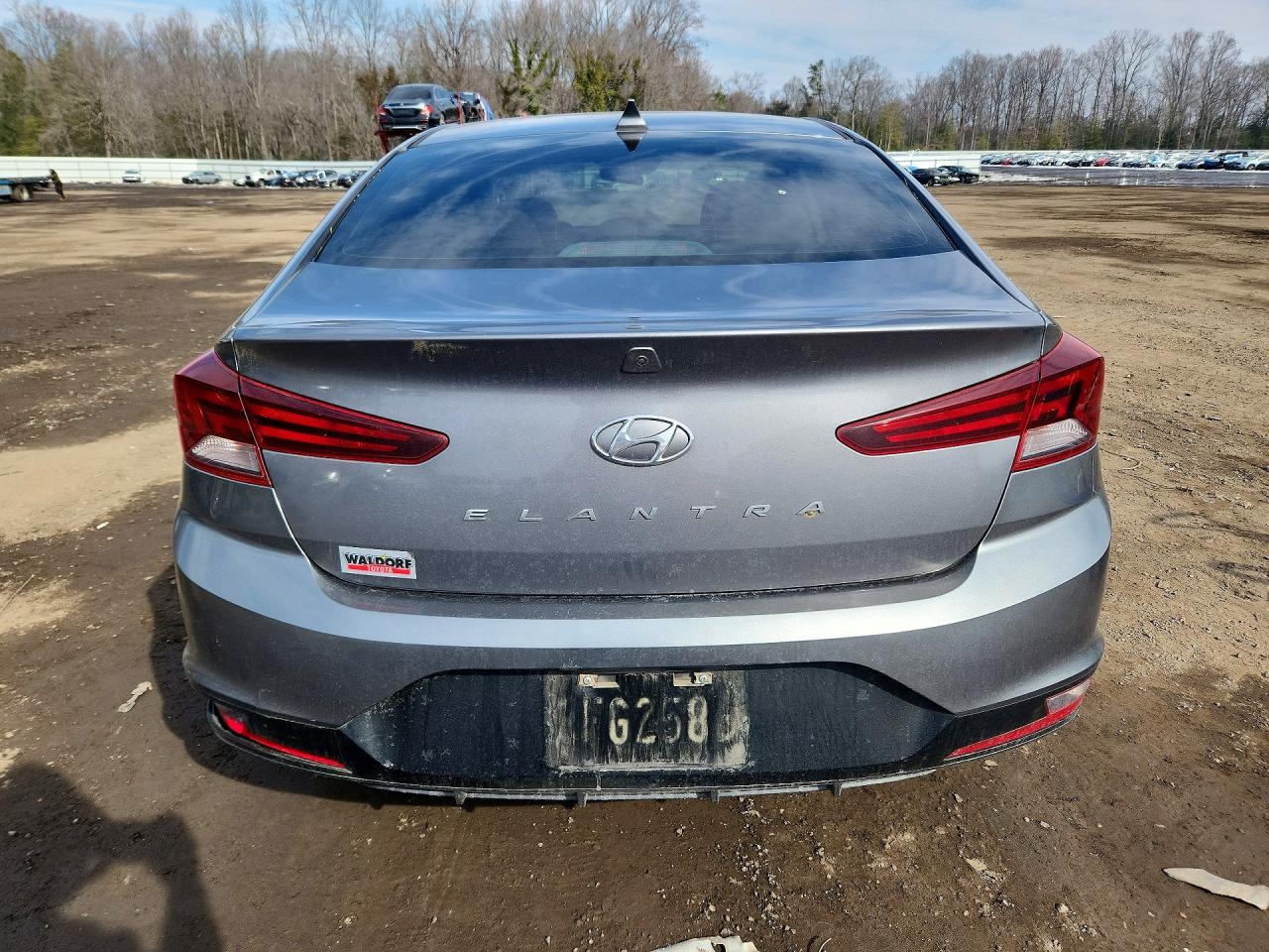 2020 HYUNDAI ELANTRA SEL photo 16