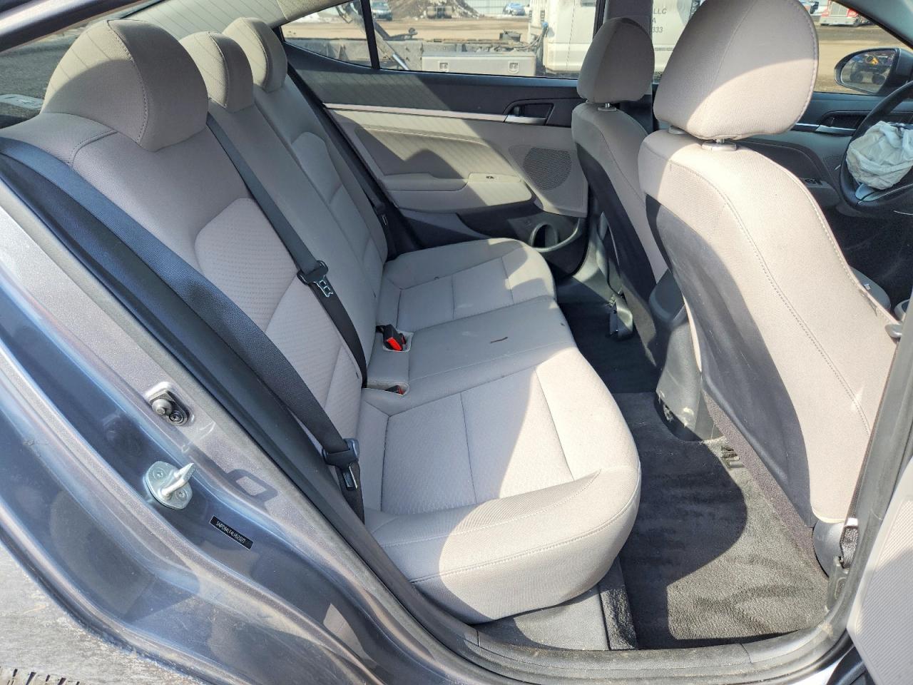 2020 HYUNDAI ELANTRA SEL photo 28
