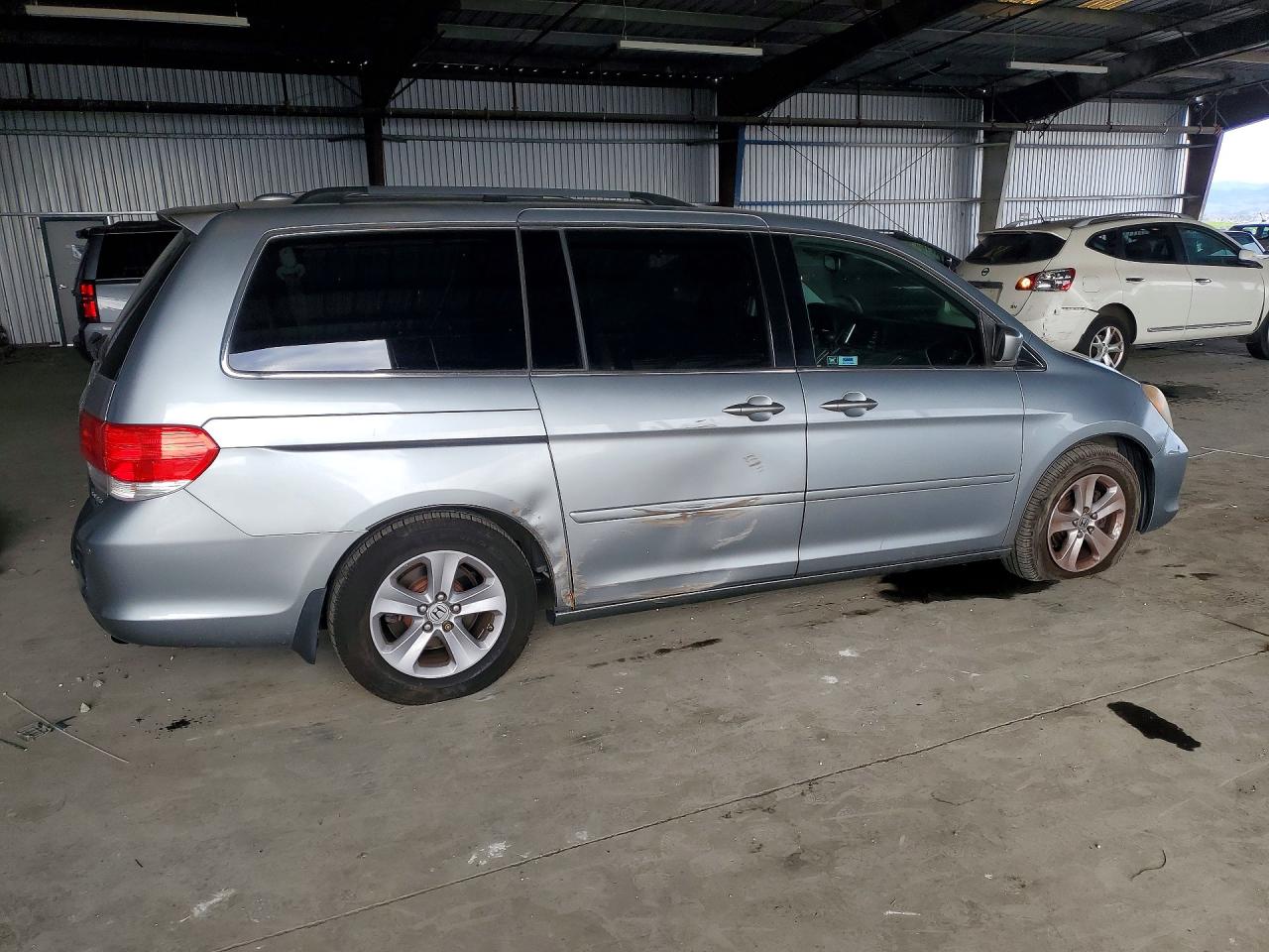 2008 HONDA ODYSSEY TOURING photo 3