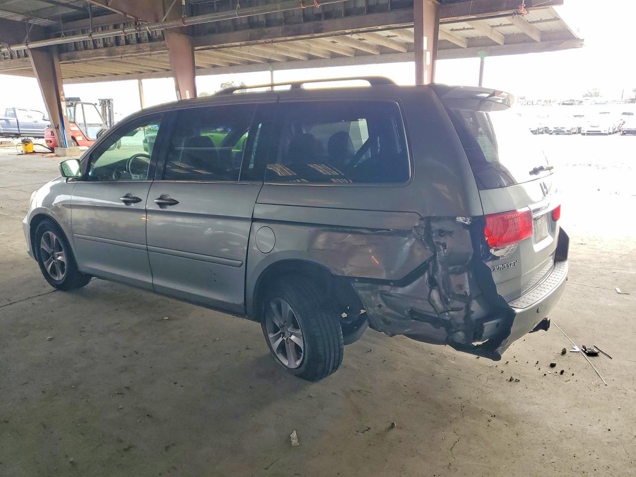 2008 HONDA ODYSSEY TOURING photo 2