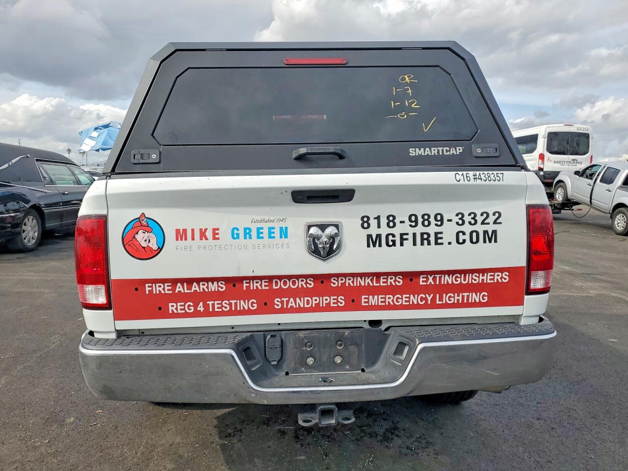 2023 RAM 1500 CLASSIC TRADESMAN photo 6