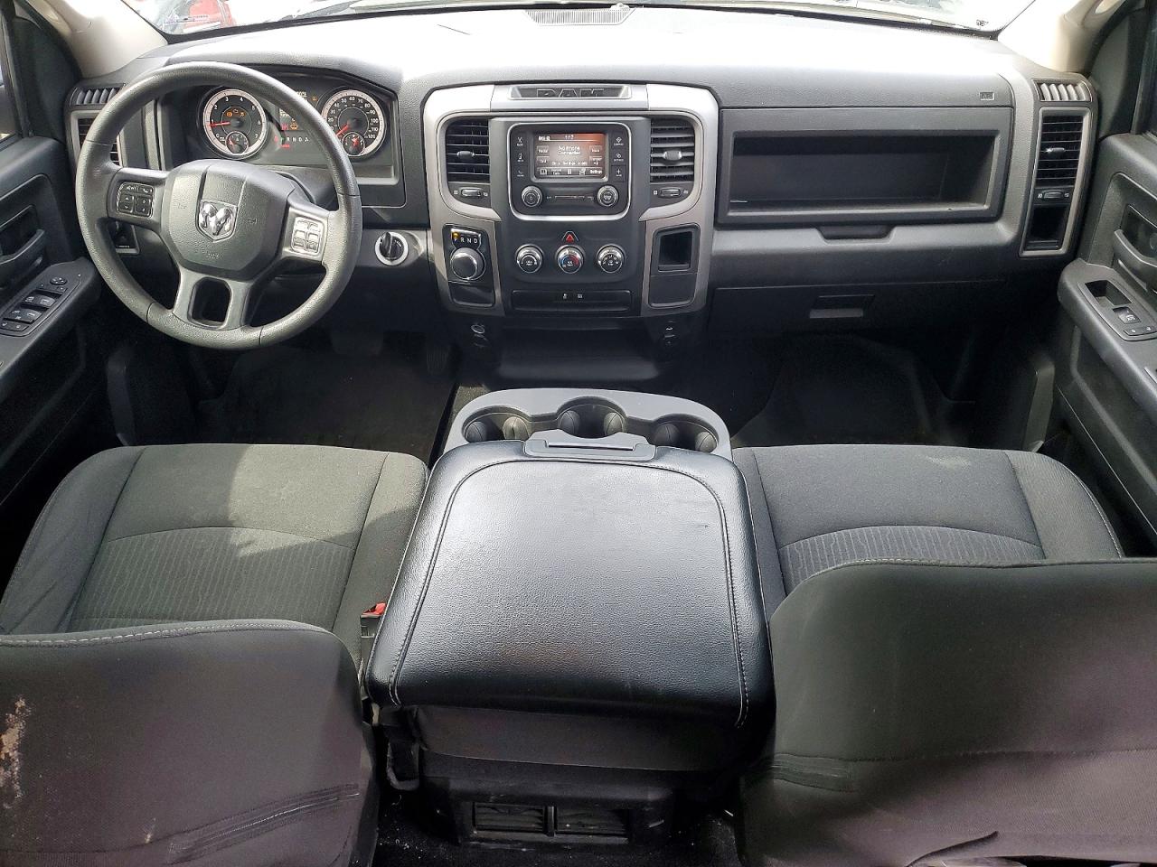 2023 RAM 1500 CLASSIC TRADESMAN photo 8