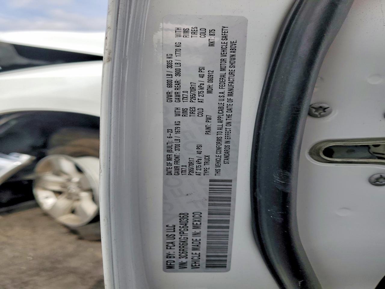 2023 RAM 1500 CLASSIC TRADESMAN photo 12
