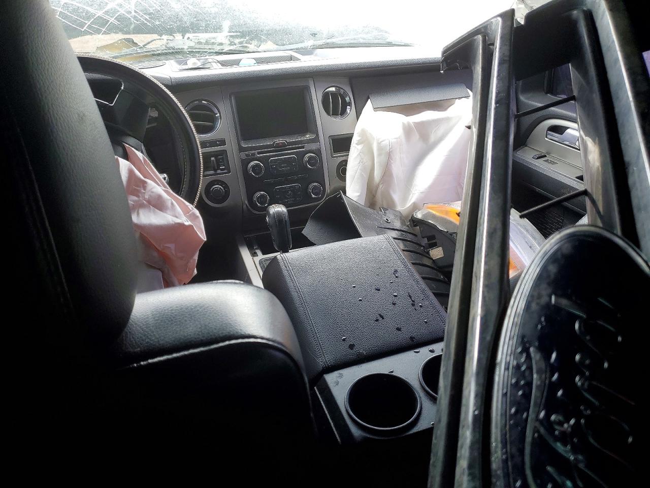 2015 FORD EXPEDITION EL XLT photo 22