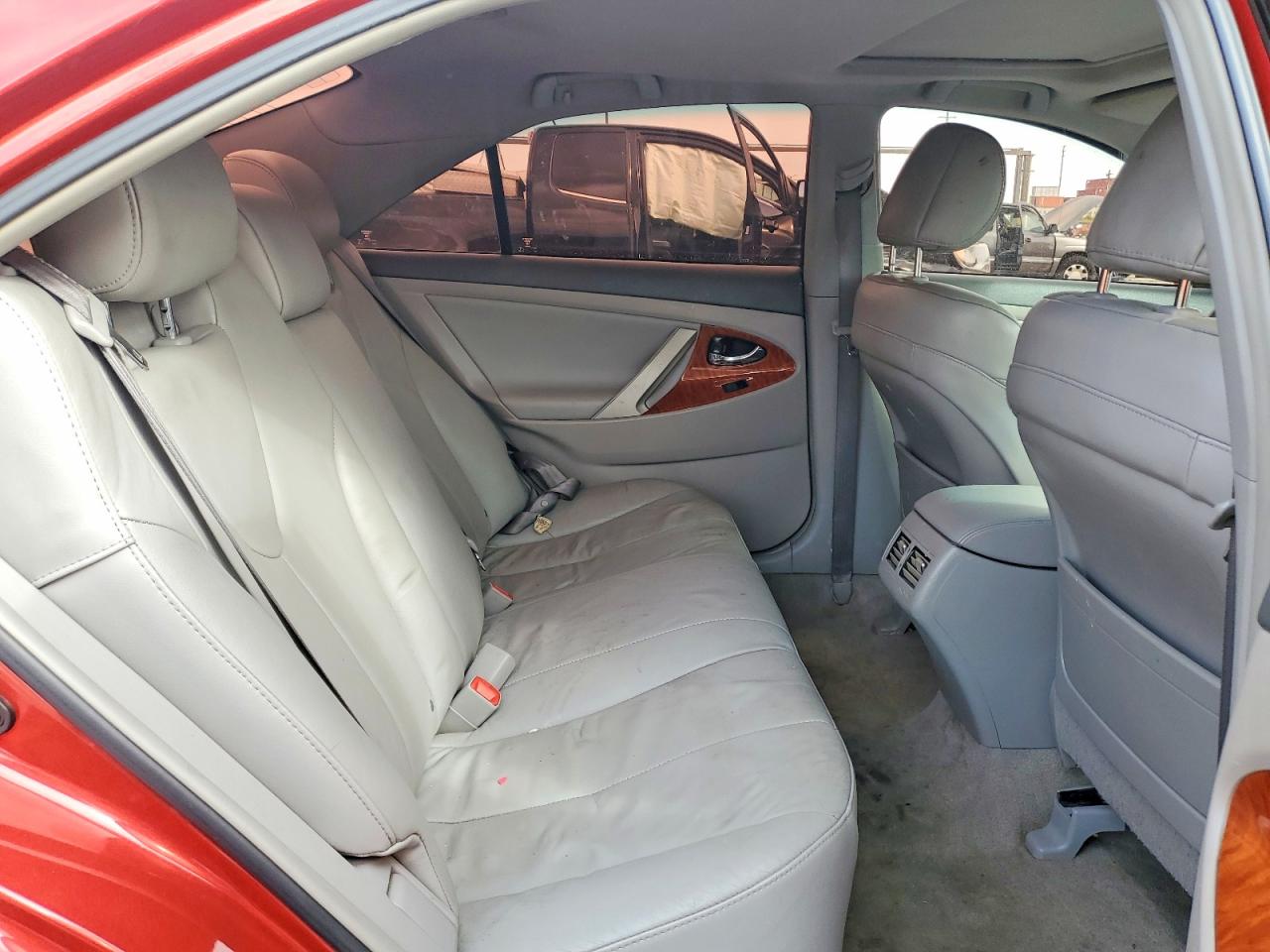 2009 TOYOTA CAMRY BASE photo 10