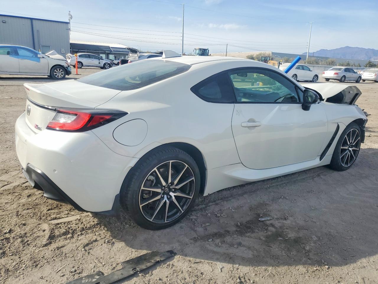 2023 TOYOTA GR 86 photo 5