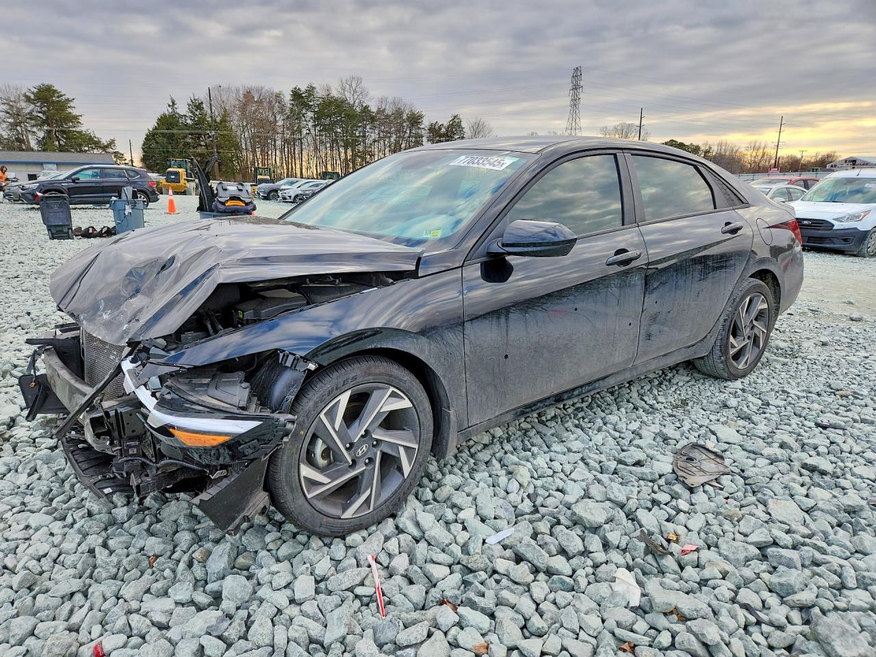 2025 HYUNDAI ELANTRA
