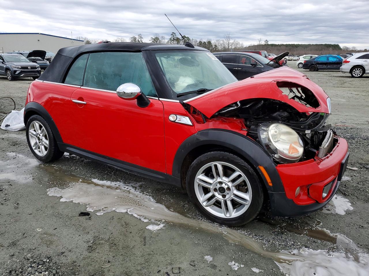 2011 MINI COOPER S photo 4