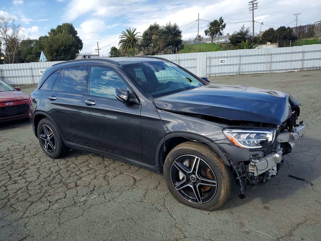 2022 MERCEDES-BENZ GLC 300 4MATIC photo 7